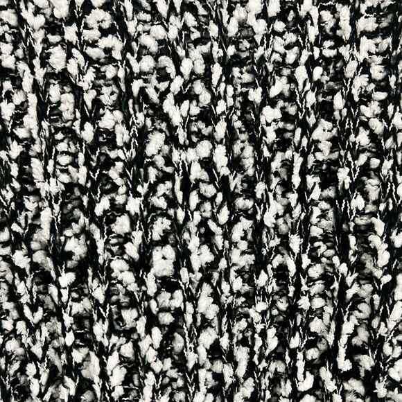 Oversized Comfy Cardigan with Pockets - Picture 2 of 4